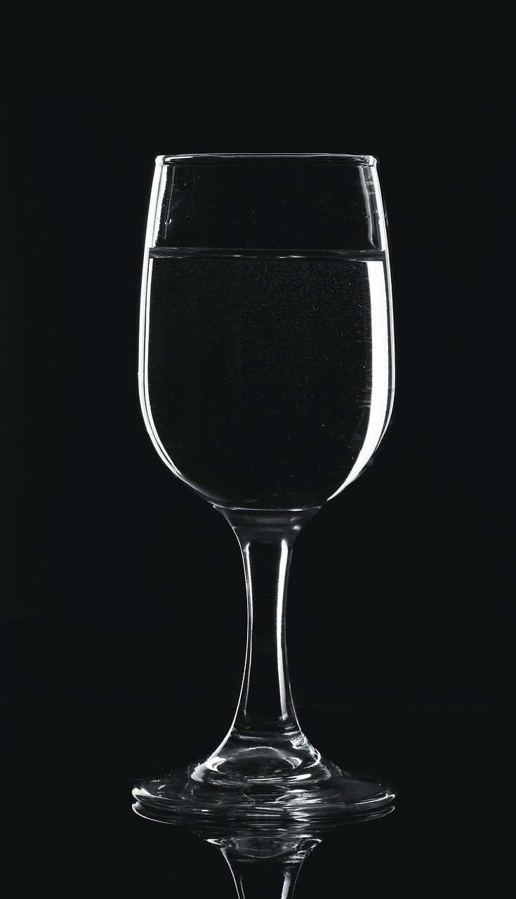 Co warto wiedzieć o winach i innych napojach bezalkoholowych?